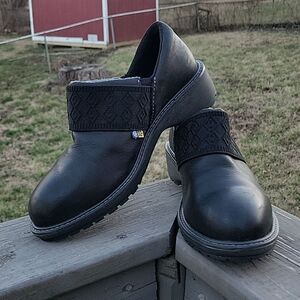 Timberland Pro Riveter slip-on work shoes size 6